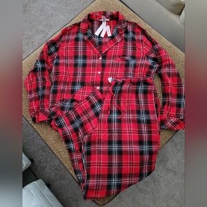 Victoria's Secret Red and Black Womens Pajamas